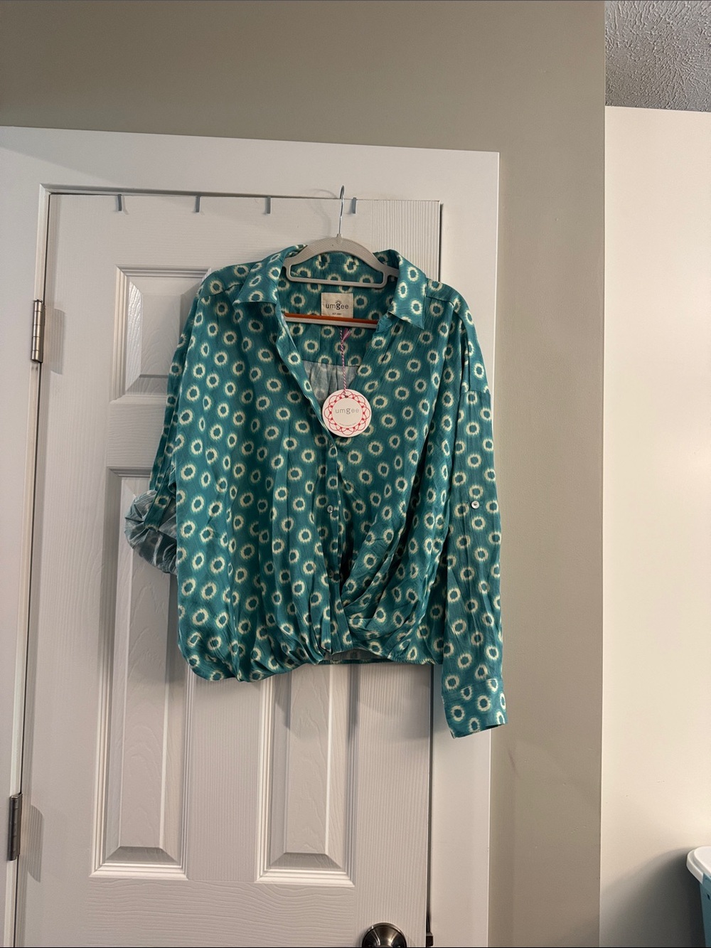 Teal Patterned Button-Front Blouse